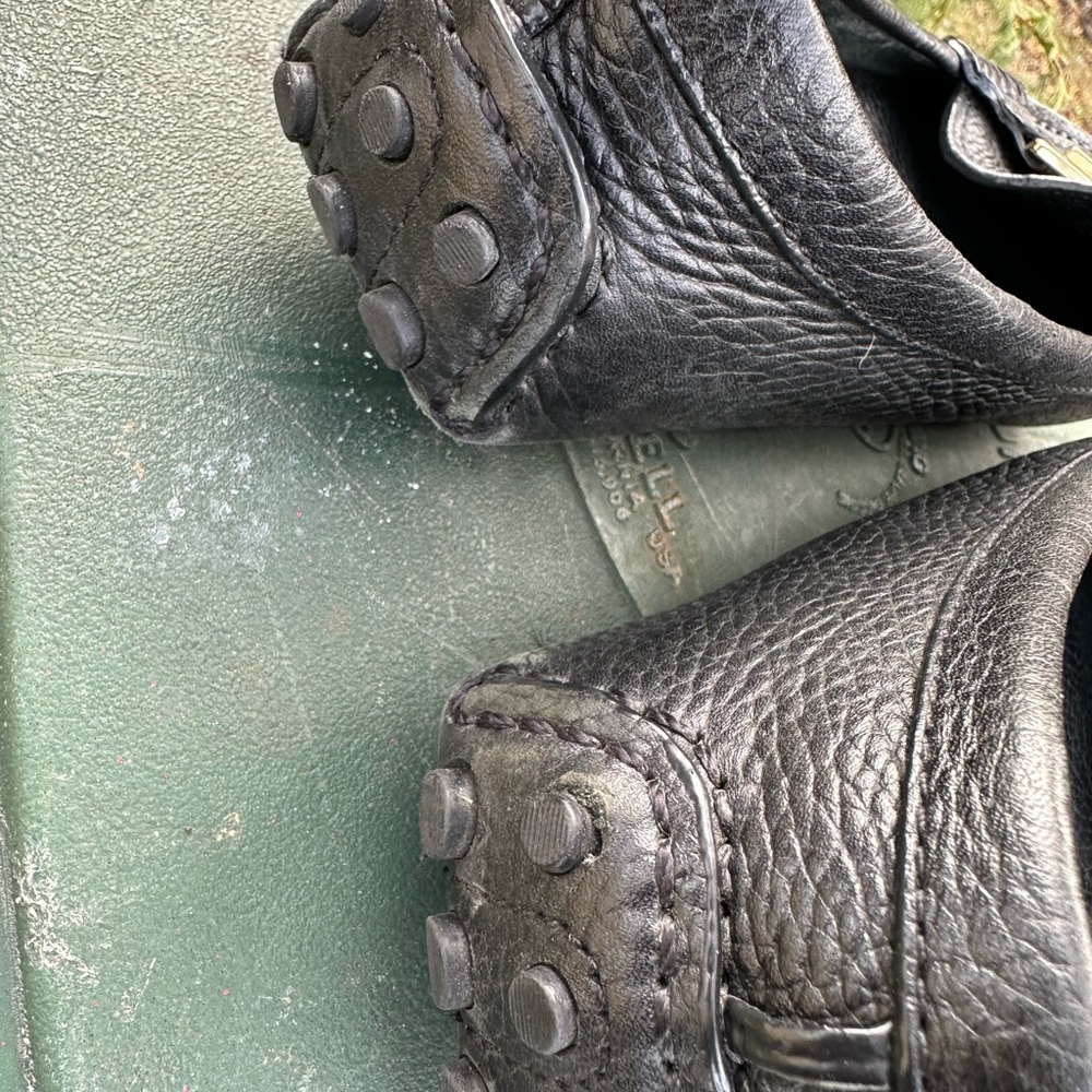 Tory Burch Black Leather Loafers with Gold Logo - Picture 3 of 12